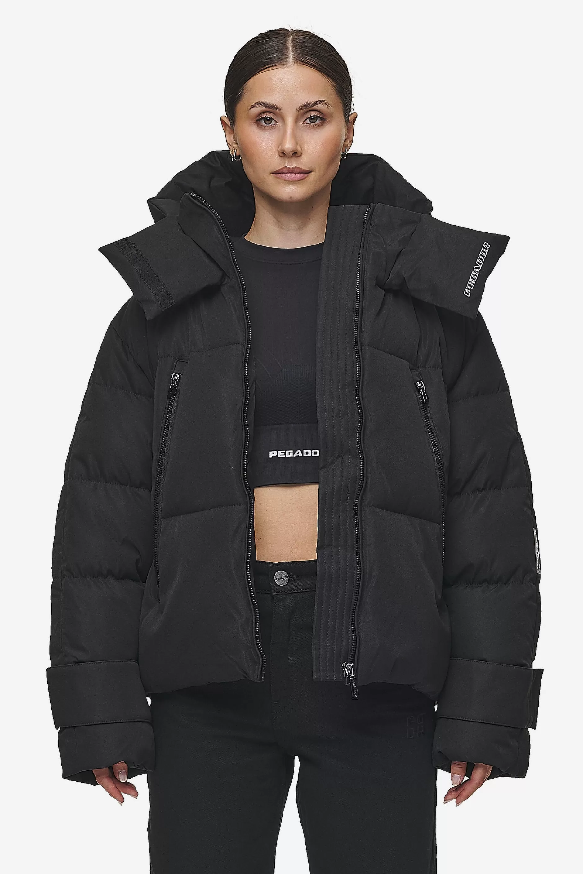 Fira Oversized Puffer Jacket Black-Pegador New