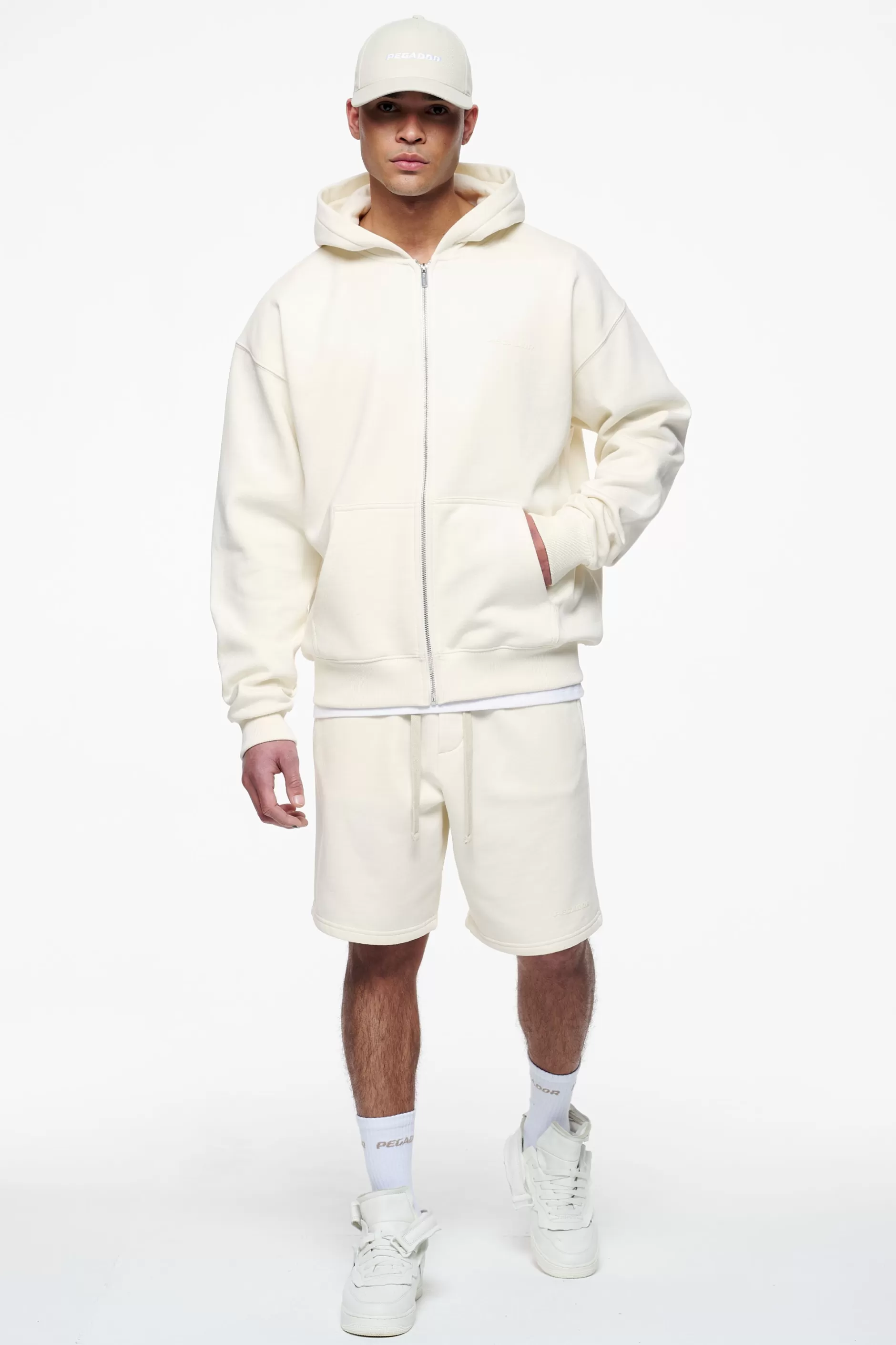Logo Heavy Sweat Shorts -Pegador New