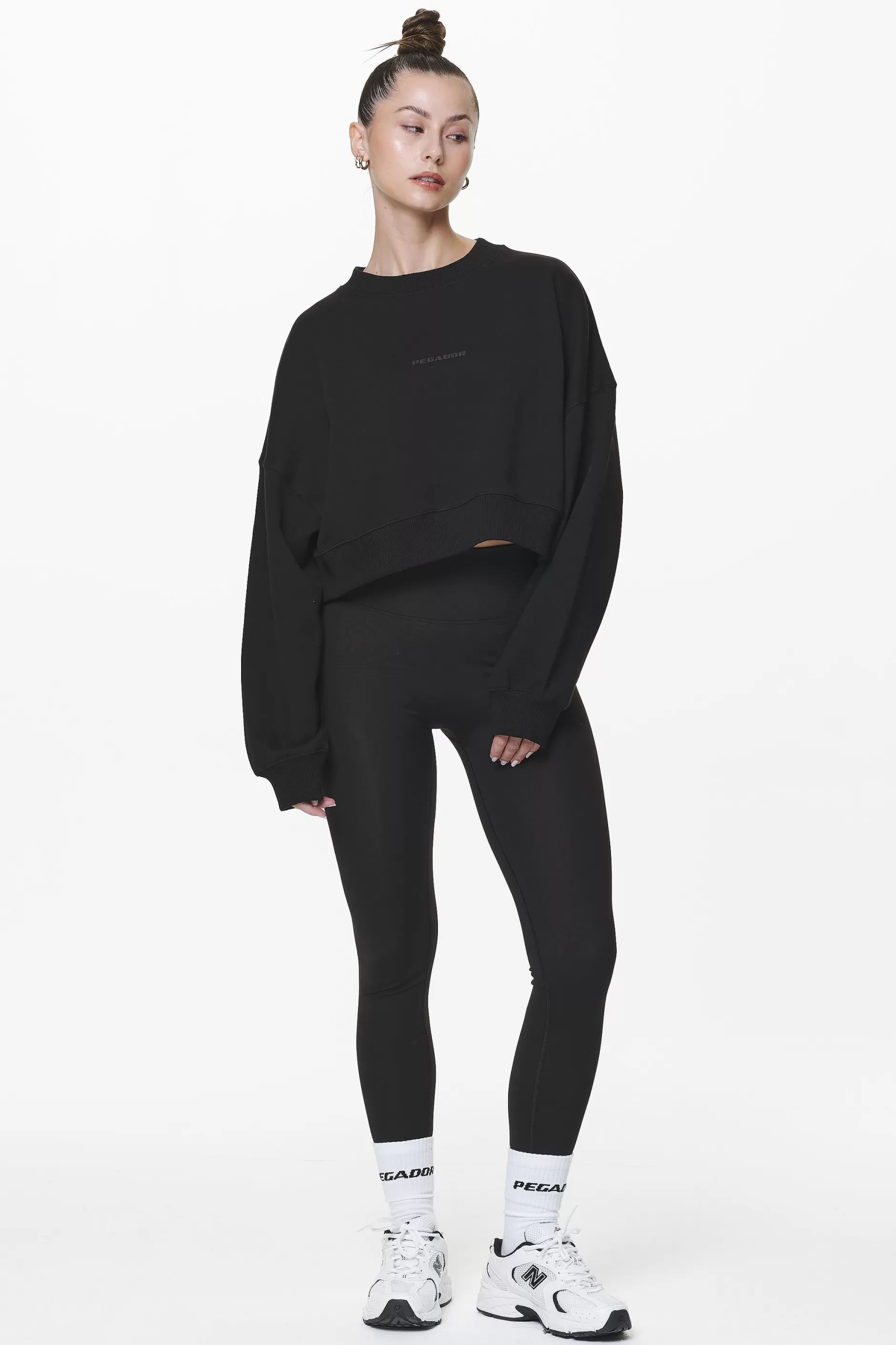 Londa Cropped Oversized Sweater -Pegador Sale