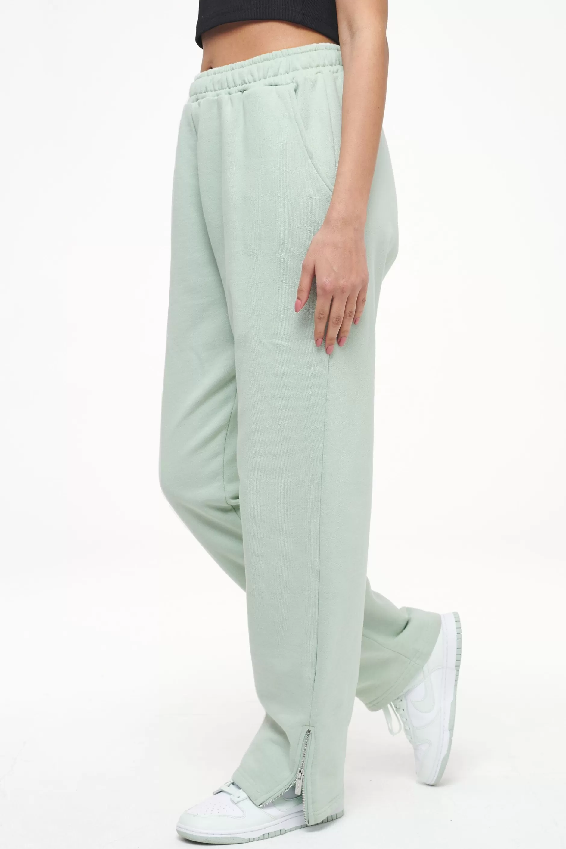 Olvera Straight Sweat Pants -Pegador Best