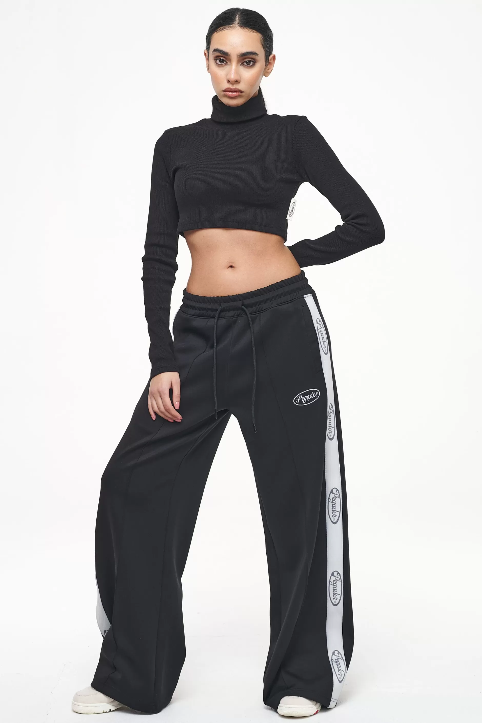 Zito Rib Cropped Turtleneck Longsleeve Black-Pegador Outlet